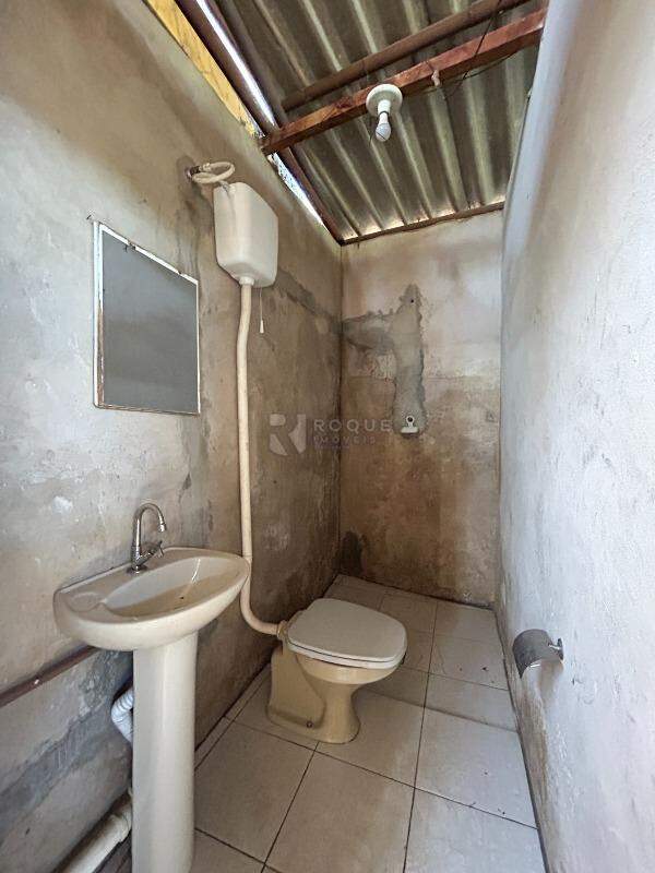 Terreno para aluguel no bairro Jardim Esteves: WC social 
