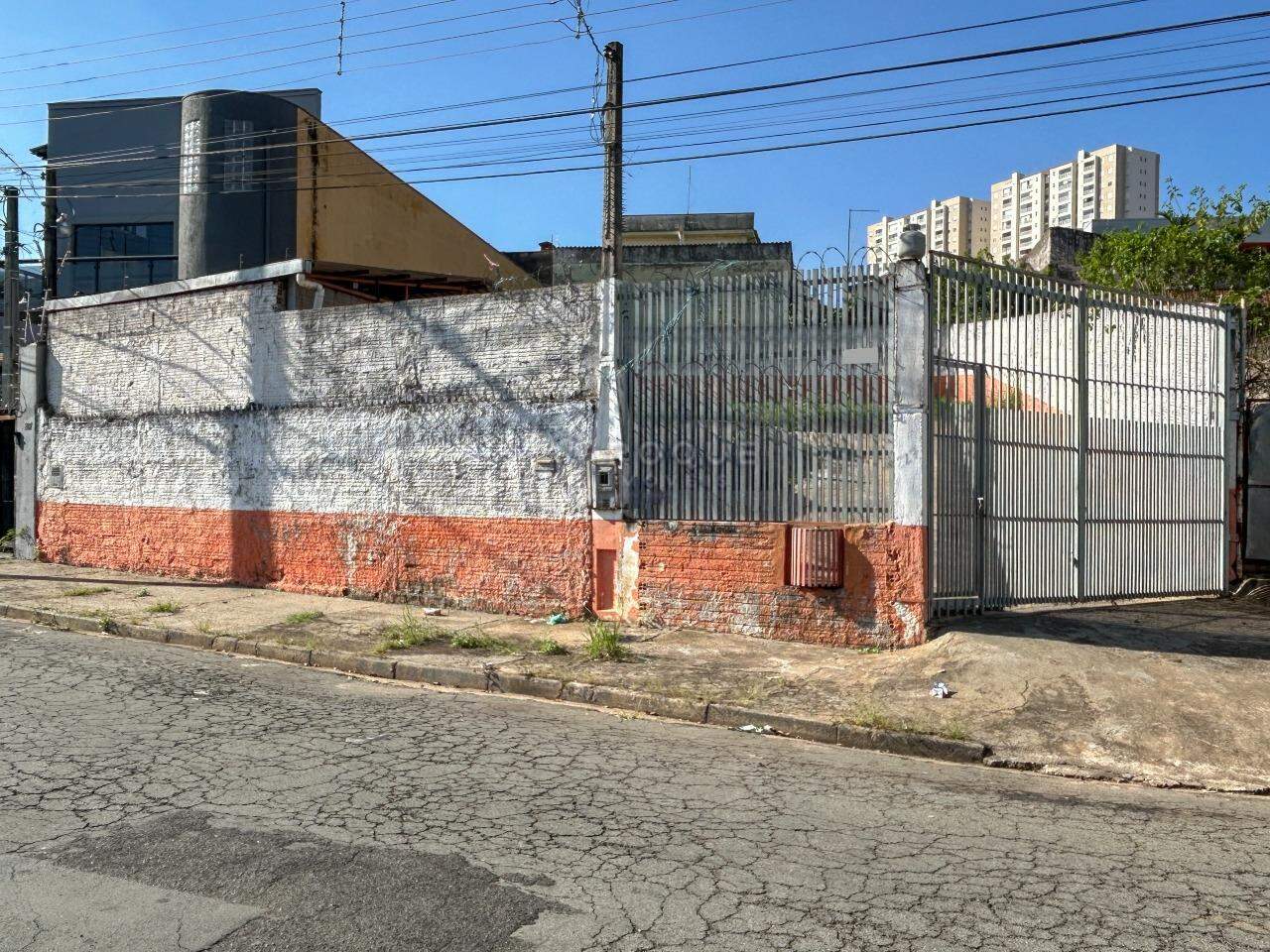 Terreno para aluguel no bairro Jardim Esteves: Fachada 