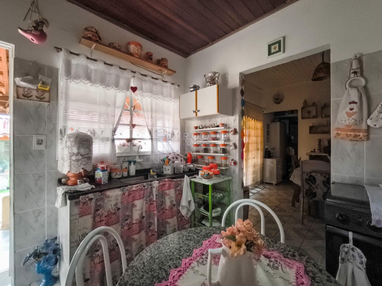 Chácara à venda no bairro Pires de Cima: COZINHA CASA 1