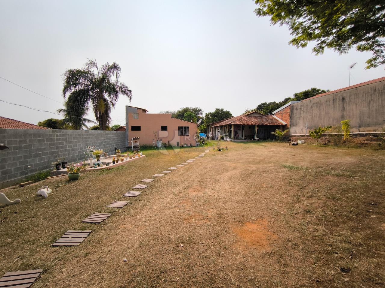 Chácara à venda no bairro Pires de Cima: QUINTAL