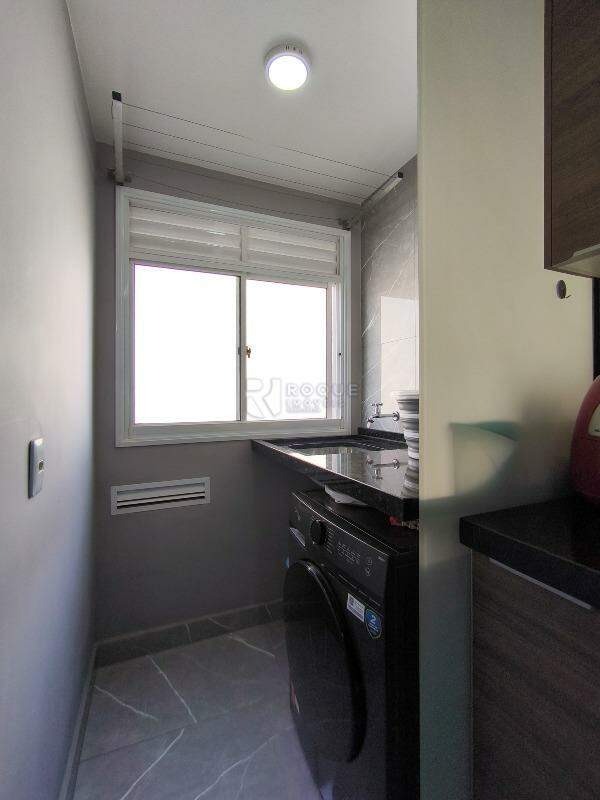 Apartamento à venda no bairro Residencial Jardins de Limeira: LAVANDERIA