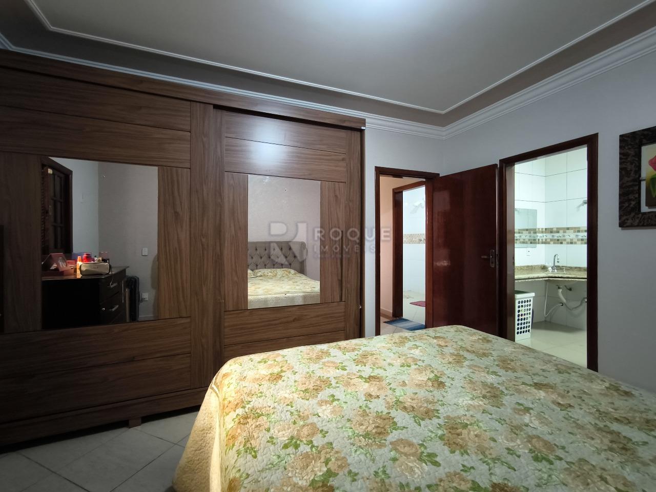 Casa Residencial à venda no bairro Residencial Las Palmas: SUÍTE