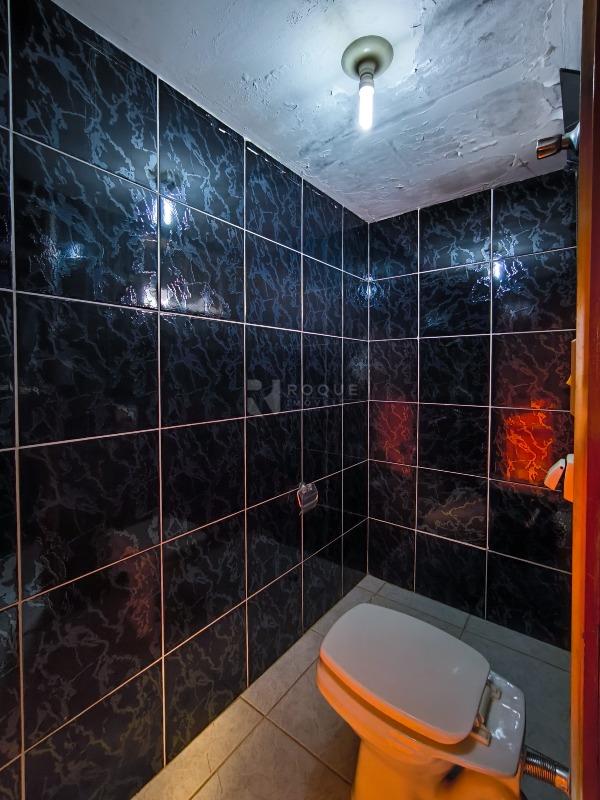 Casa Comercial à venda no bairro Jardim Residencial Graminha II: WC SOCIAL ÁREA GOURMET