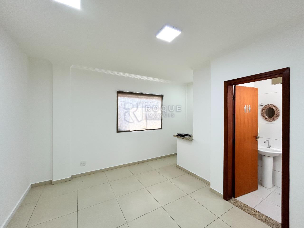 Salas/Conjuntos para aluguel no bairro Centro: Sala