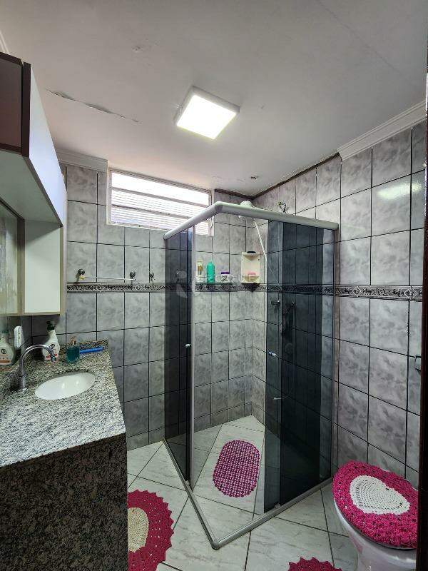 Casa Residencial à venda no bairro Conjunto Habitacional Victor D’Andrea: BANHEIRO SOCIAL