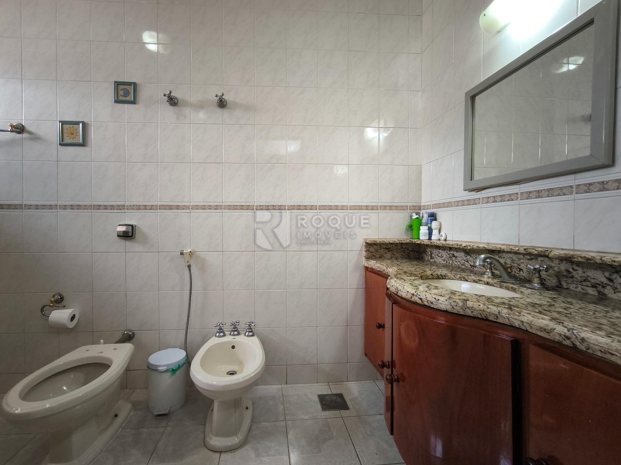 Casa Residencial à venda no bairro Vila Santa Lucia: BANHEIRO SOCIAL