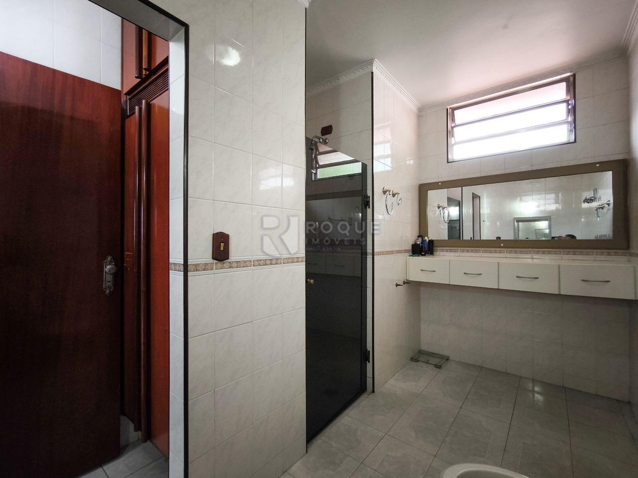 Casa Residencial à venda no bairro Vila Santa Lucia: BANHEIRO SOCIAL