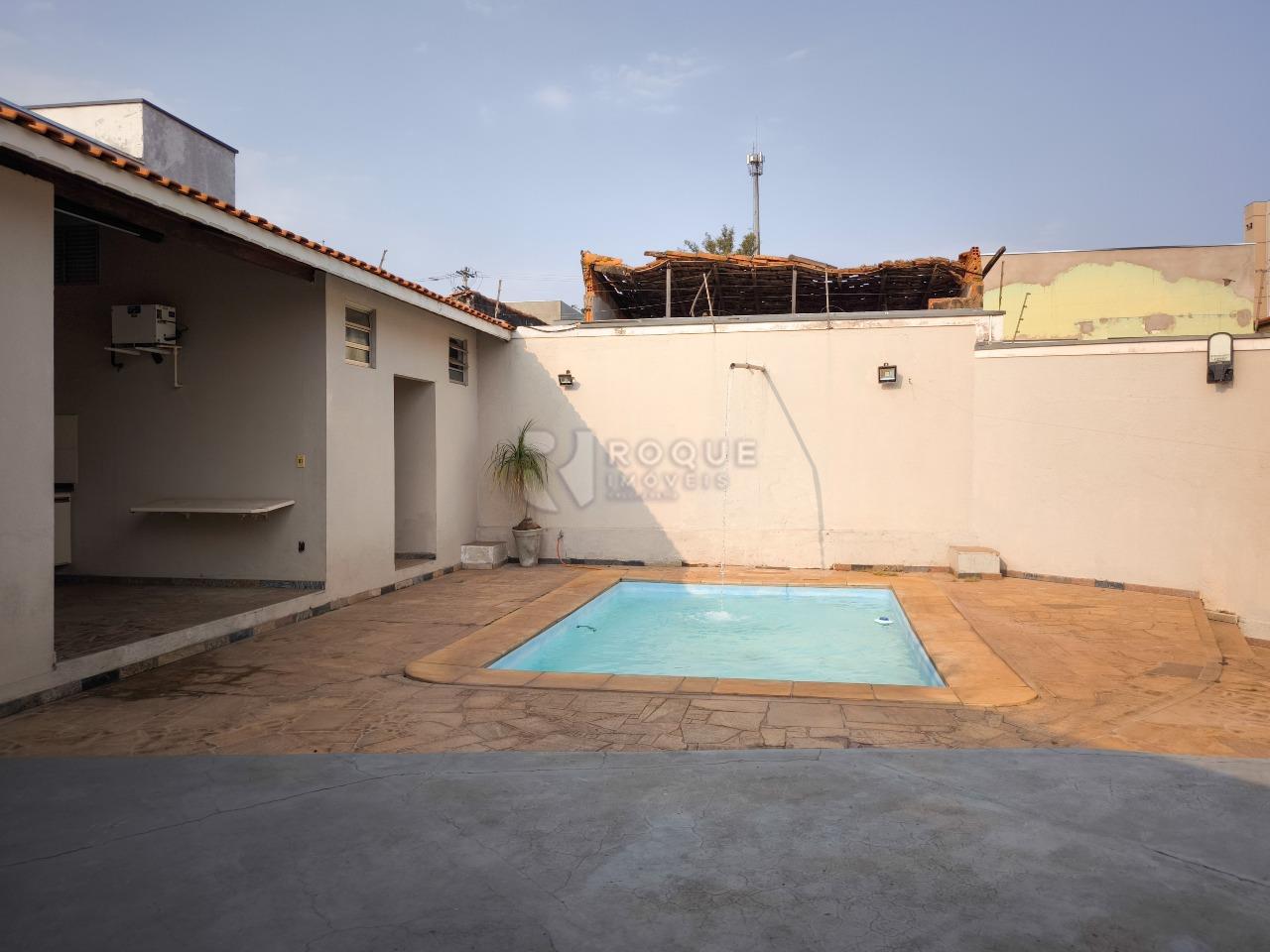 Casa Residencial à venda no bairro Vila Santa Lucia: PISCINA