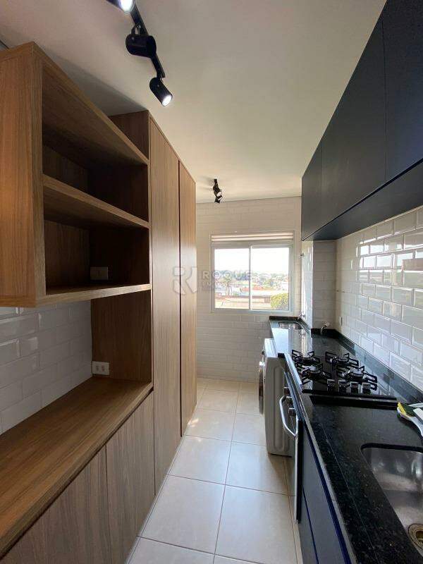 Apartamento à venda no bairro Chácaras Antonieta: Cozinha