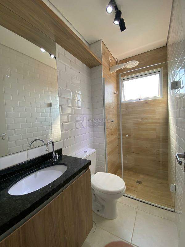 Apartamento à venda no bairro Chácaras Antonieta: WC social