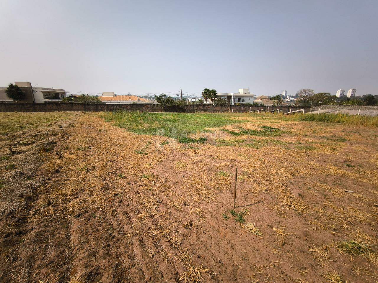 Chácara à venda no bairro Jardim Florença: ÁREA DE PLANTIO