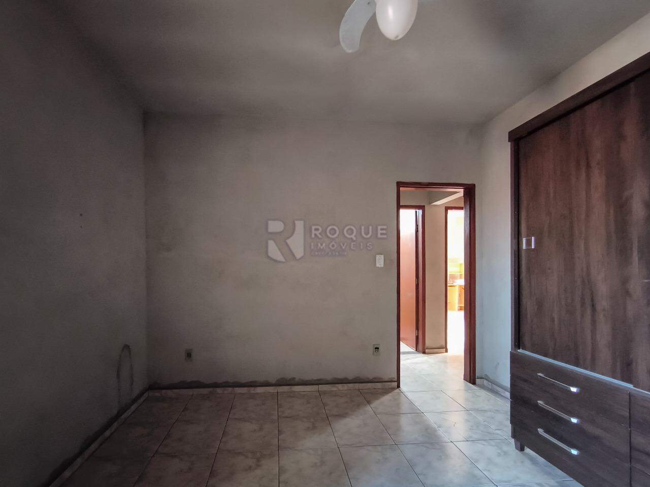 Casa Residencial à venda no bairro Conjunto Habitacional Victor D’Andrea: DORMITÓRIO 3