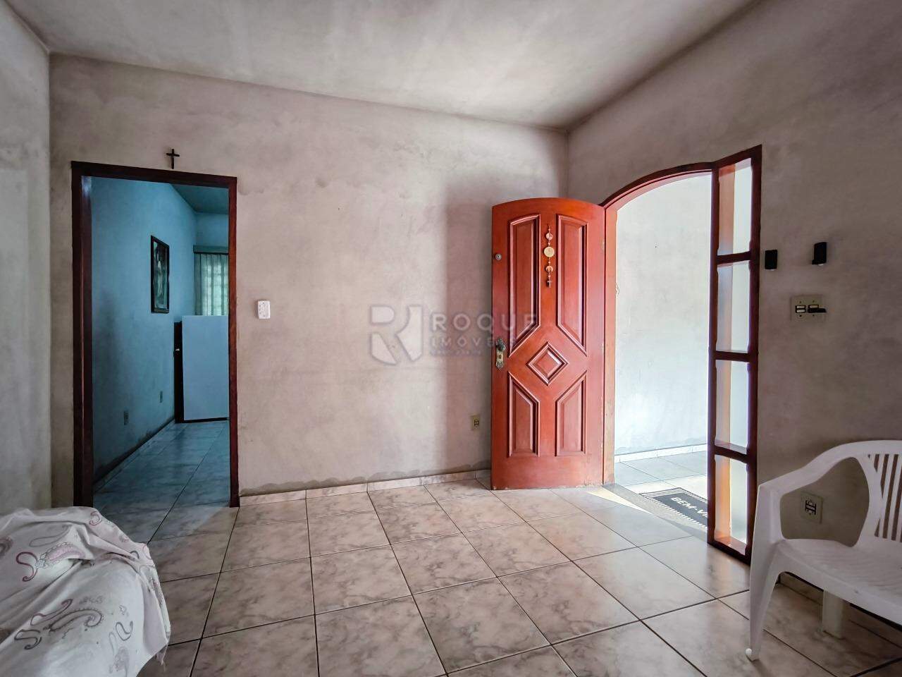 Casa Residencial à venda no bairro Conjunto Habitacional Victor D’Andrea: SALA DE ESTAR