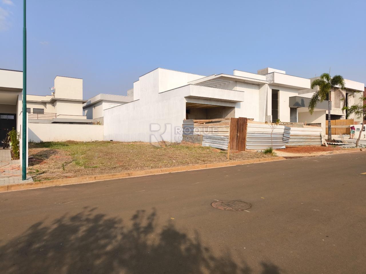 Terreno em condomínio à venda no bairro Residenciais Fazenda Itapema: 