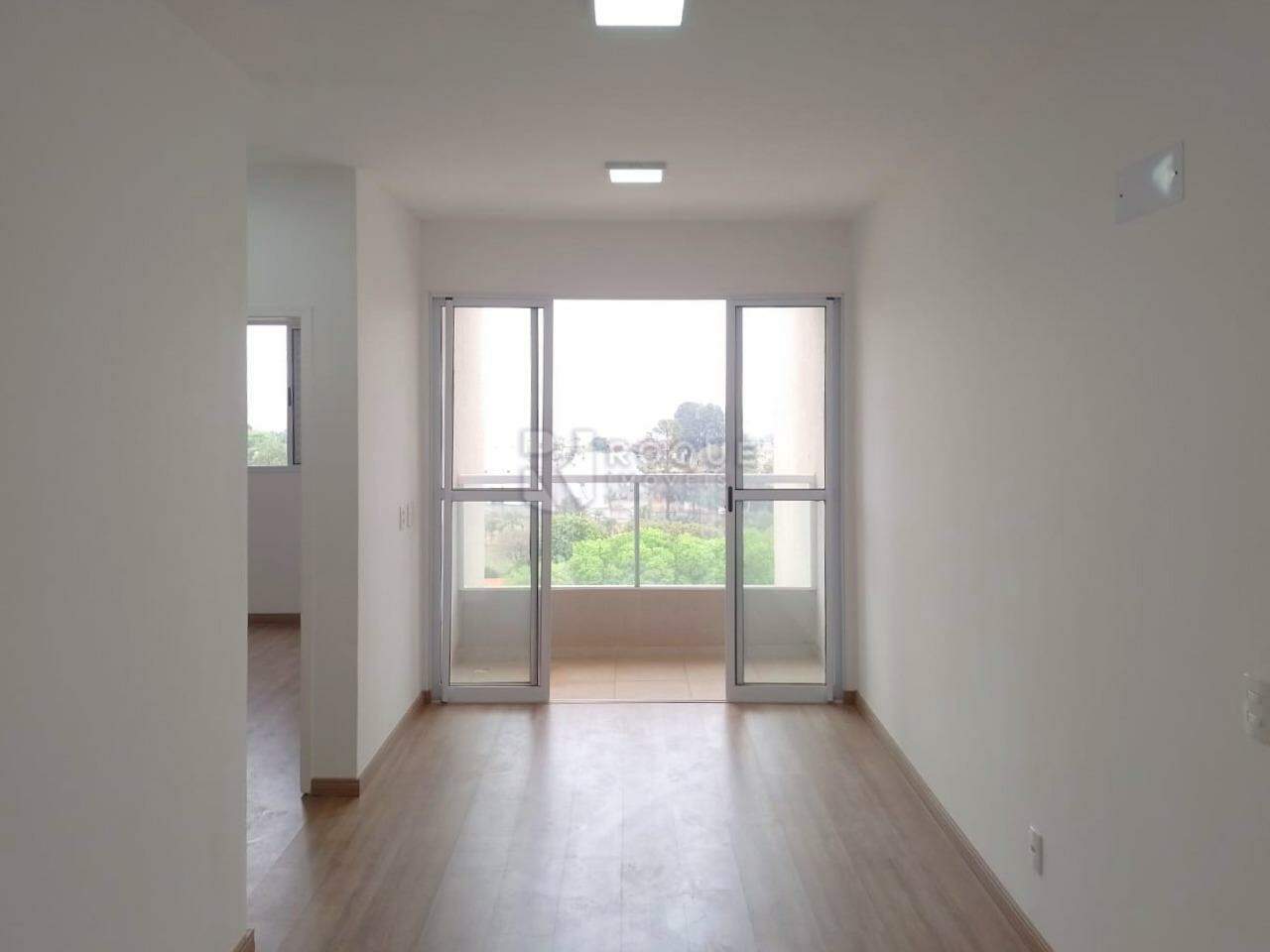 Apartamento para aluguel no bairro Vale das Esmeraldas: Sala