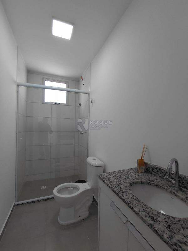 Apartamento para aluguel no bairro Vale das Esmeraldas: WC 1