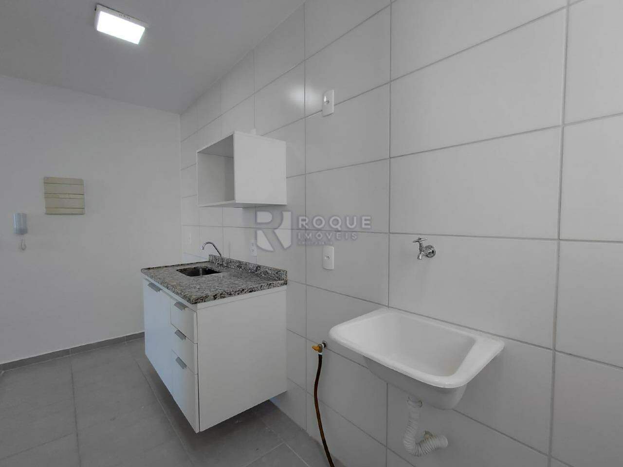 Apartamento para aluguel no bairro Vale das Esmeraldas: Cozinha