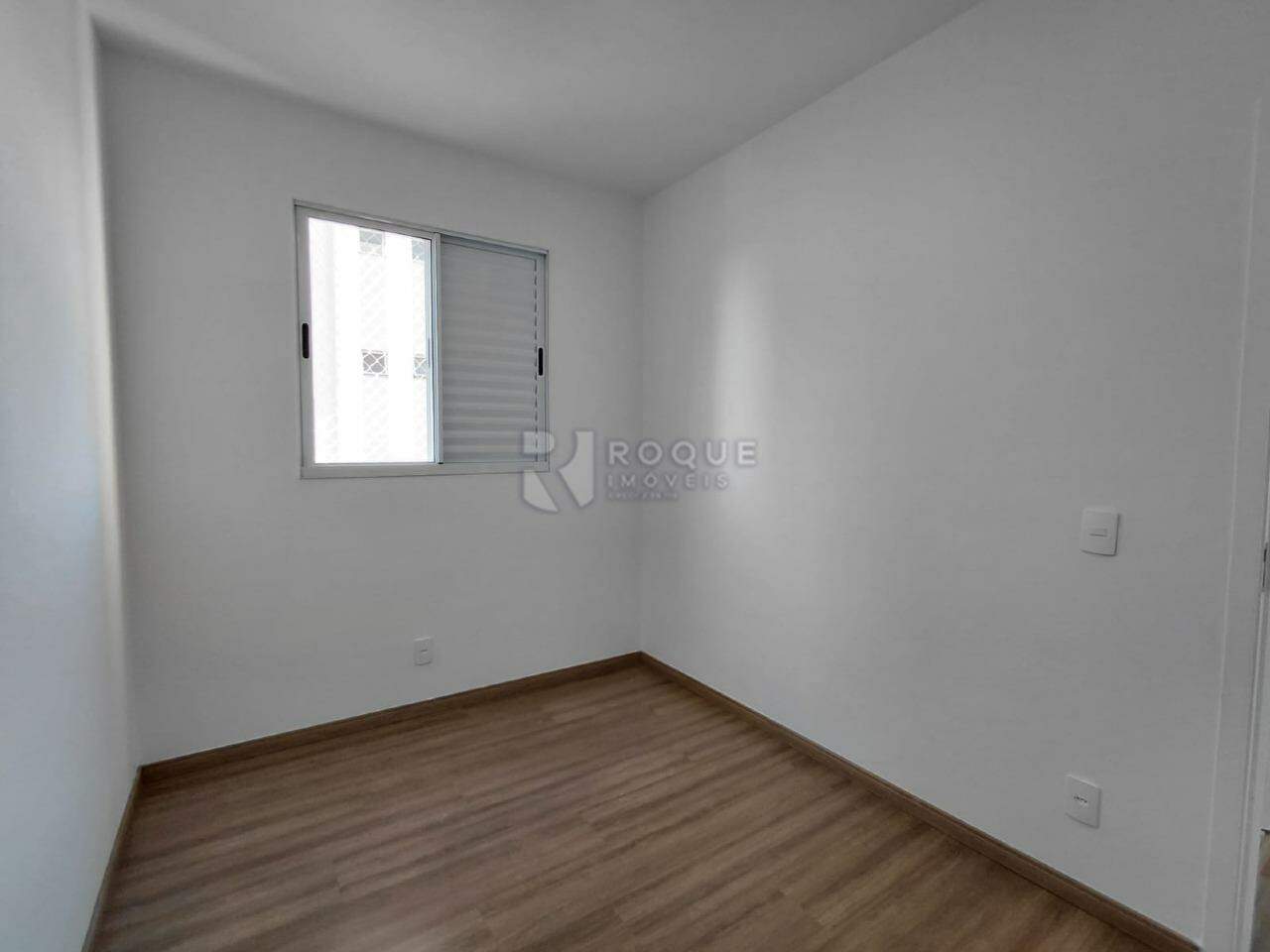 Apartamento para aluguel no bairro Vale das Esmeraldas: Dormitório 1
