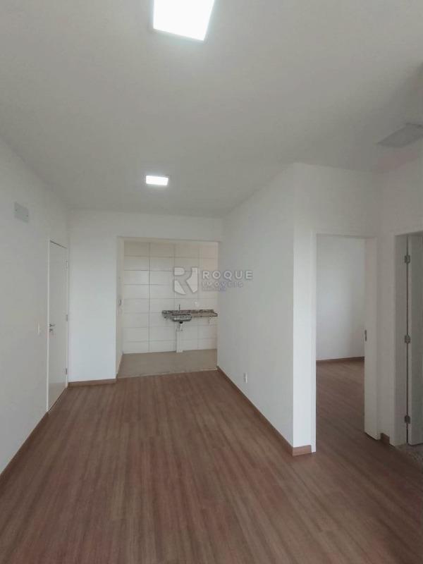 Apartamento para aluguel no bairro Vale das Esmeraldas: Sala