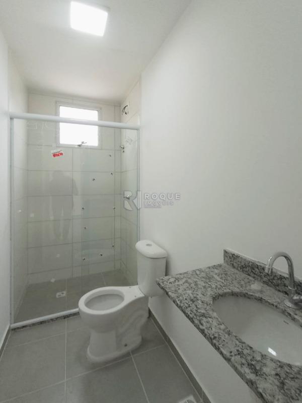 Apartamento para aluguel no bairro Vale das Esmeraldas: Wc Suíte