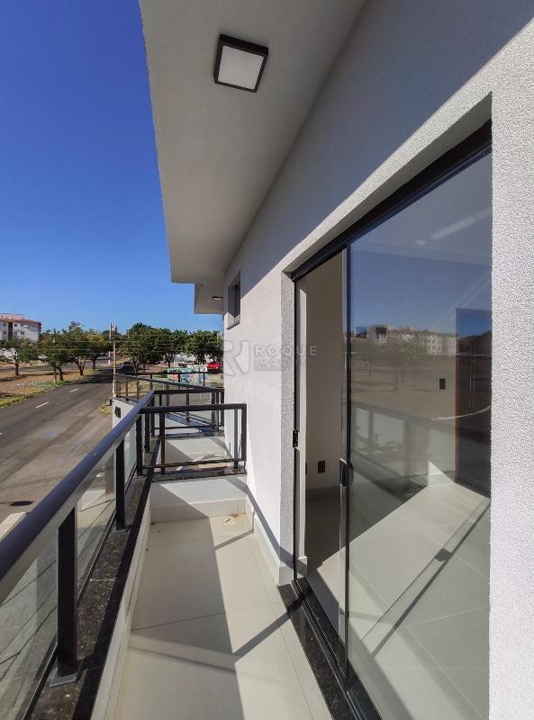 Salas/Conjuntos para aluguel no bairro Jardim Parque Novo Mundo: Sacada