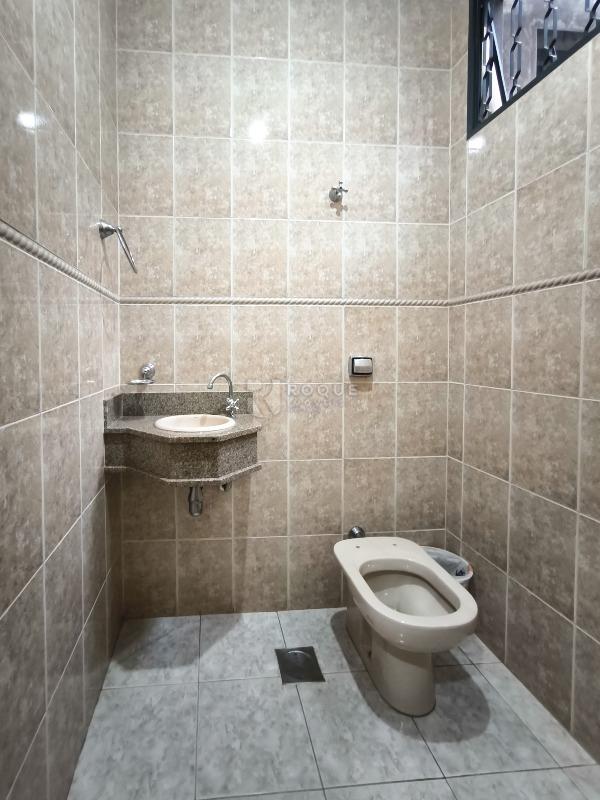 Casa Residencial à venda no bairro Jardim Ibirapuera: LAVABO
