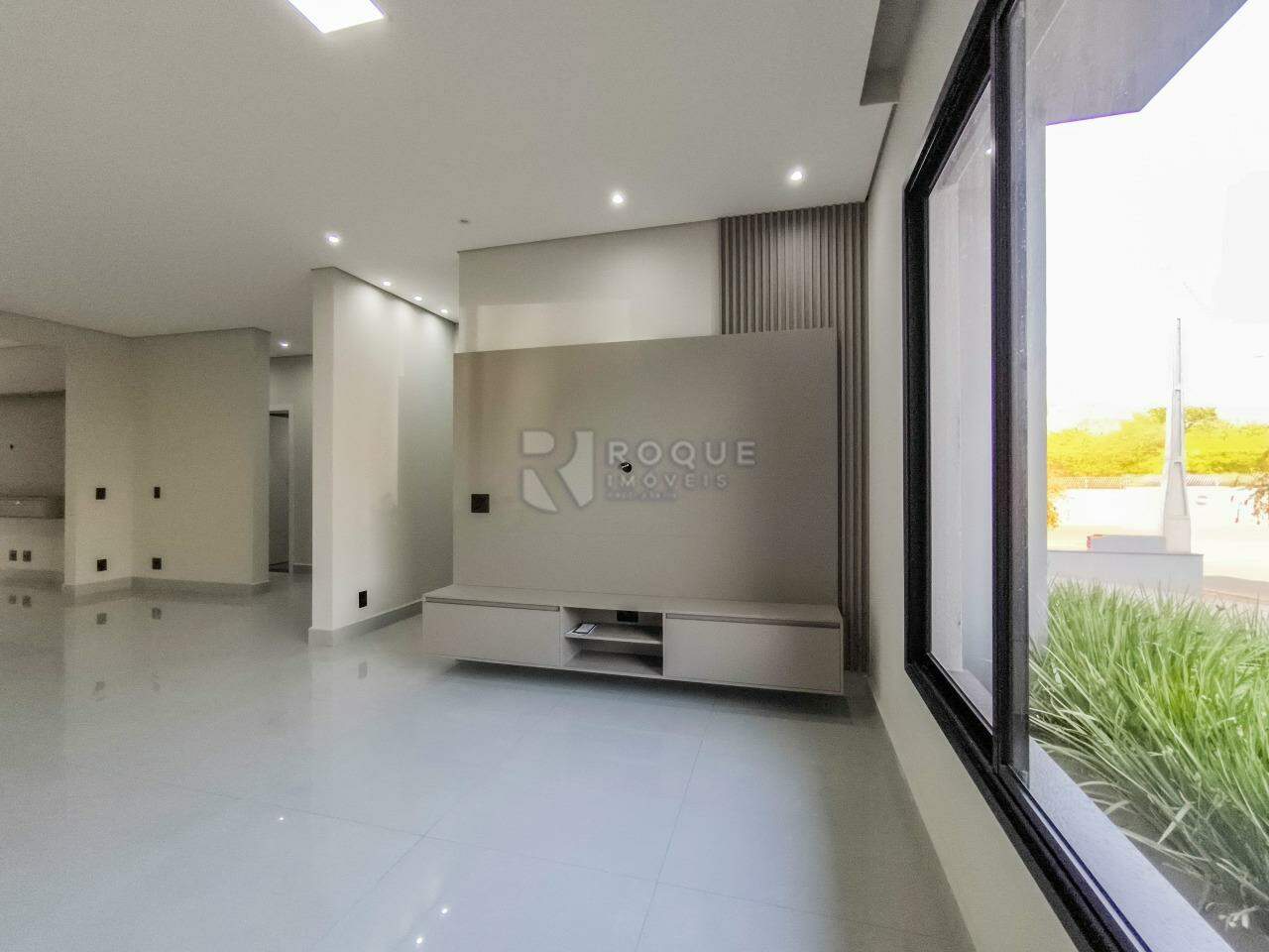 Casa em condomínio à venda no bairro Terras de São Bento II: SALA DE ESTAR