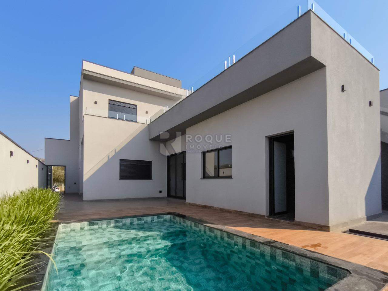 Casa em condomínio à venda no bairro Terras de São Bento II: ÁREA EXTERNA