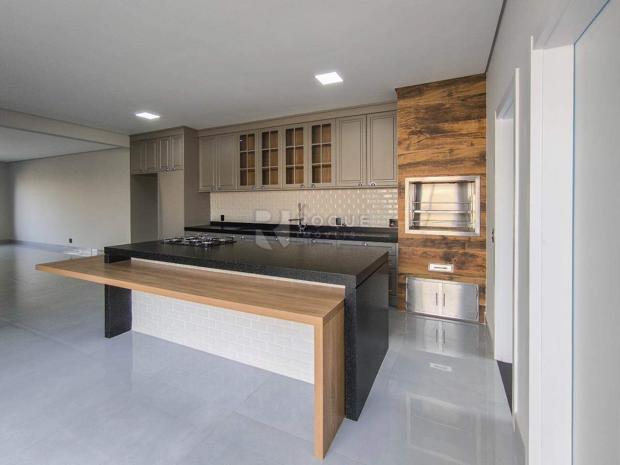 Casa em condomínio à venda no bairro Terras de São Bento II: COZINHA