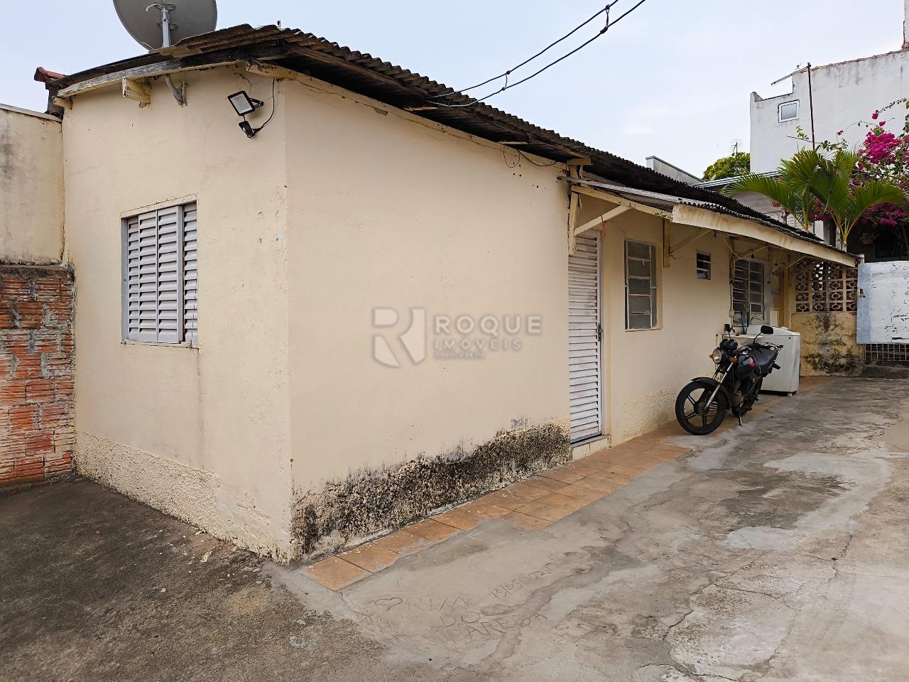 Terreno à venda no bairro Jardim Santa Cecília: CASA 1