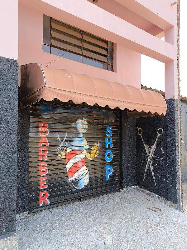 Casa com salão à venda no bairro Jardim Campo Belo: SALÃO 2