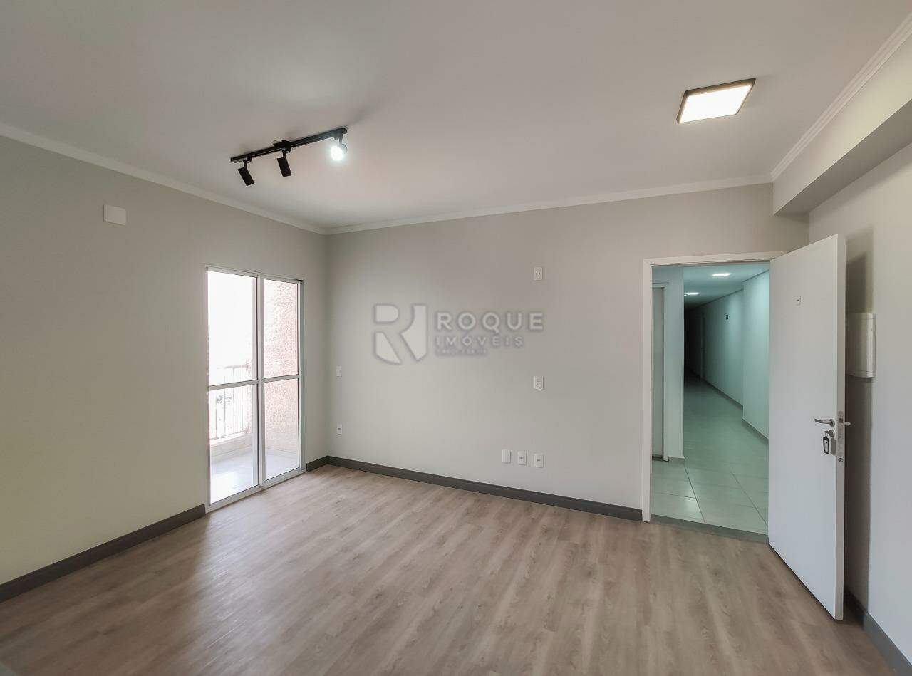 Apartamento para aluguel no bairro Parque Hippolyto: Sala 