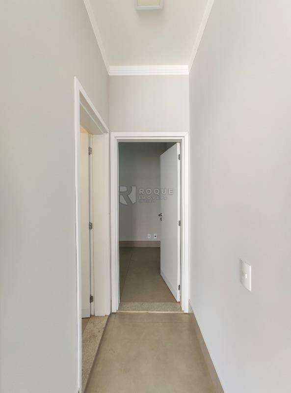 Casa em condomínio à venda no bairro Residencial Greville: Hall
