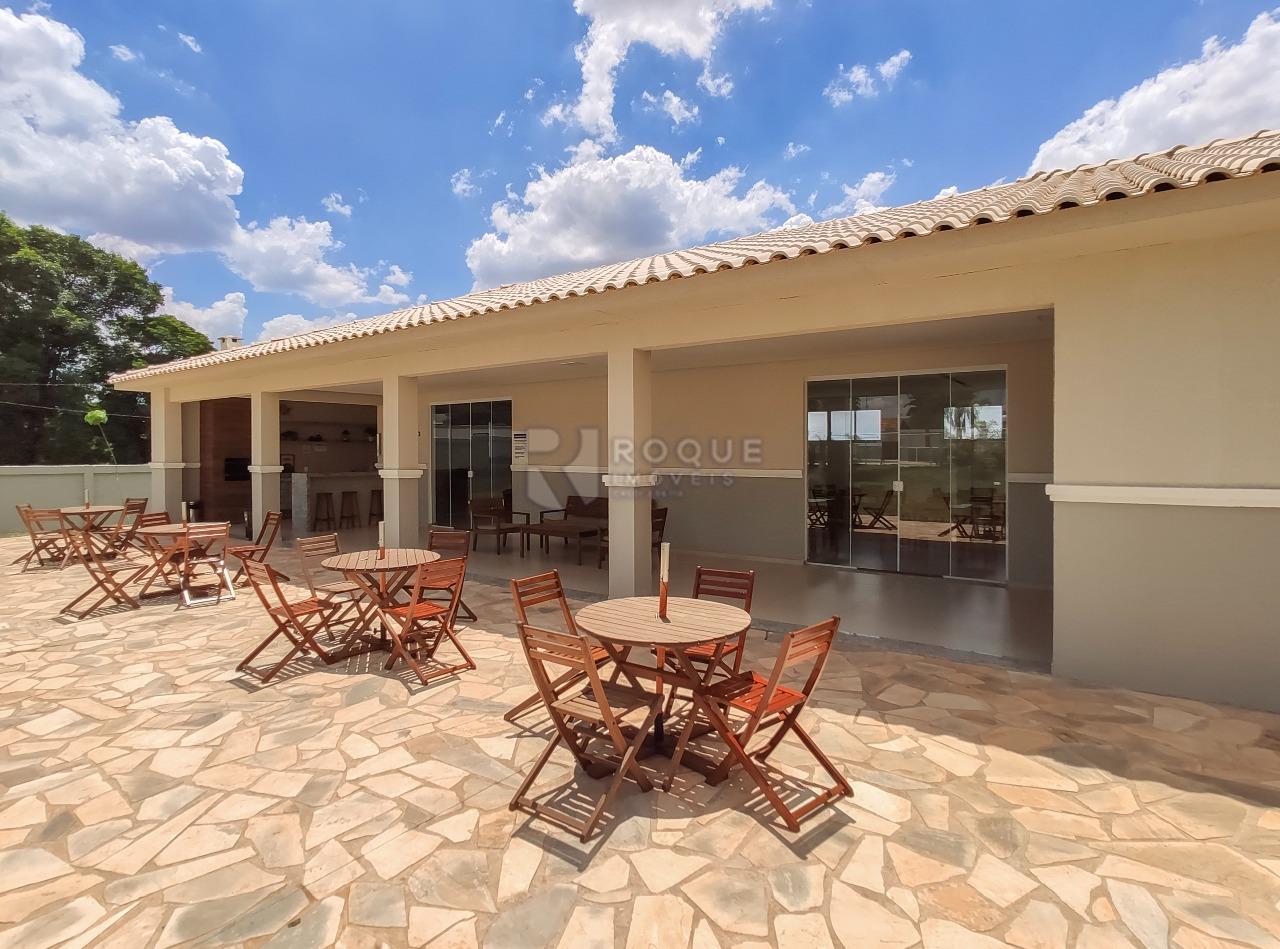 Apartamento à venda no bairro Vale das Esmeraldas: Área do condomínio 