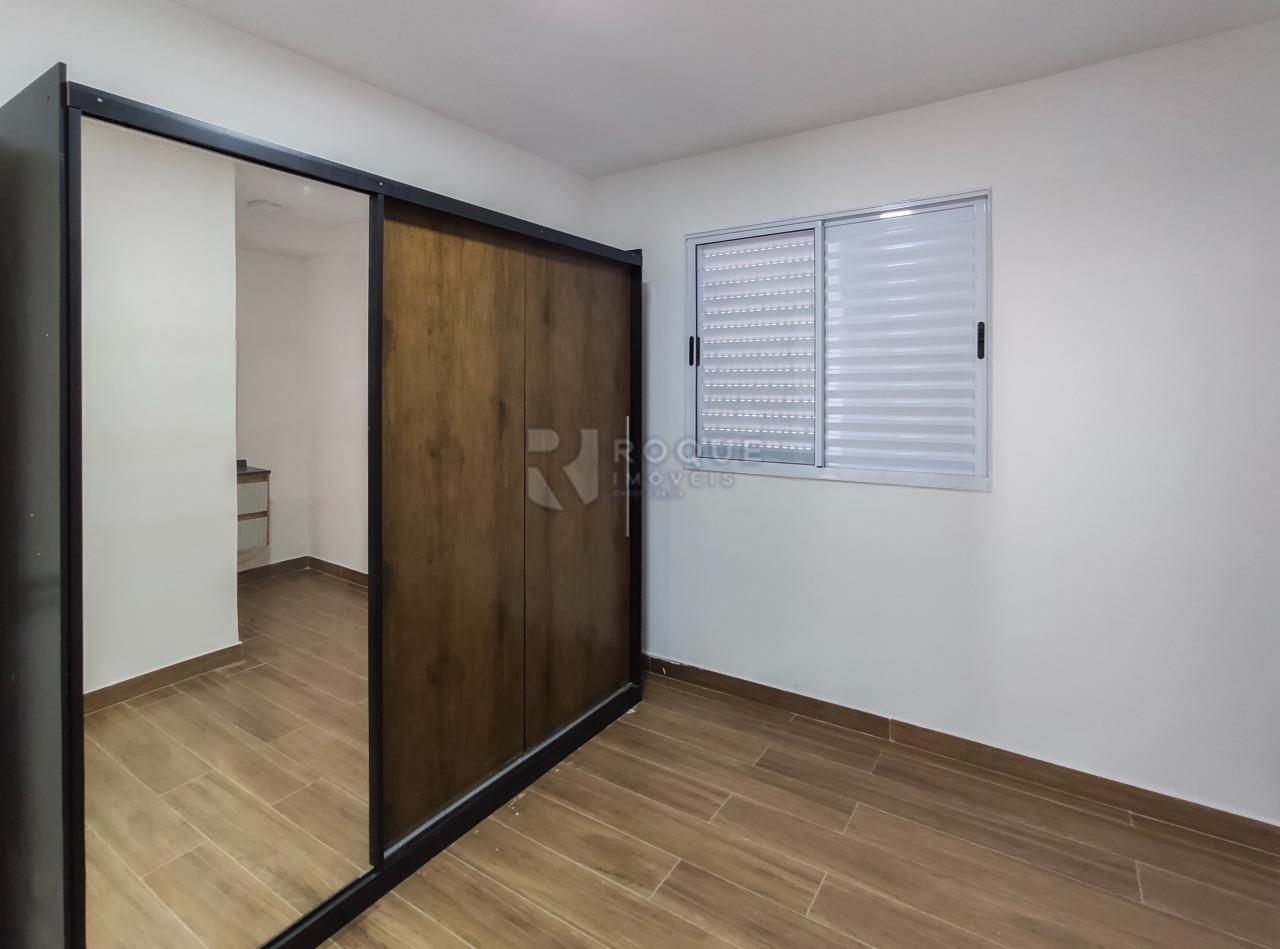 Apartamento à venda no bairro Vale das Esmeraldas: Dormitório 2 suíte 