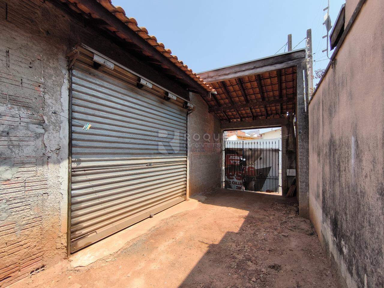 Casa com salão à venda no bairro Jardim Campo Belo: GARAGEM