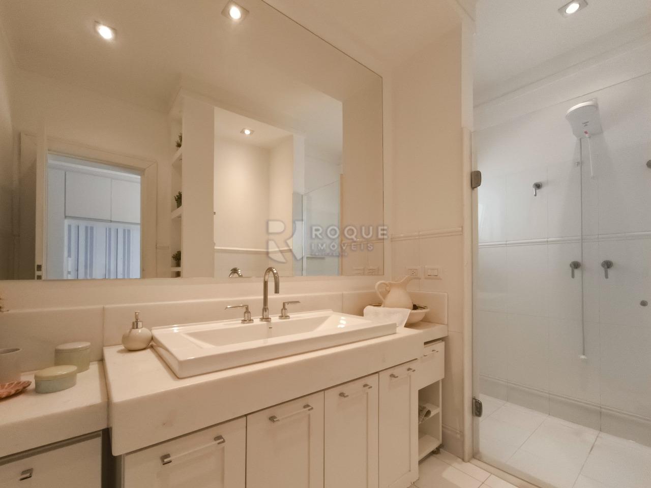 Casa em condomínio à venda no bairro Jardim Colinas de São João: WC SUÍTE 2