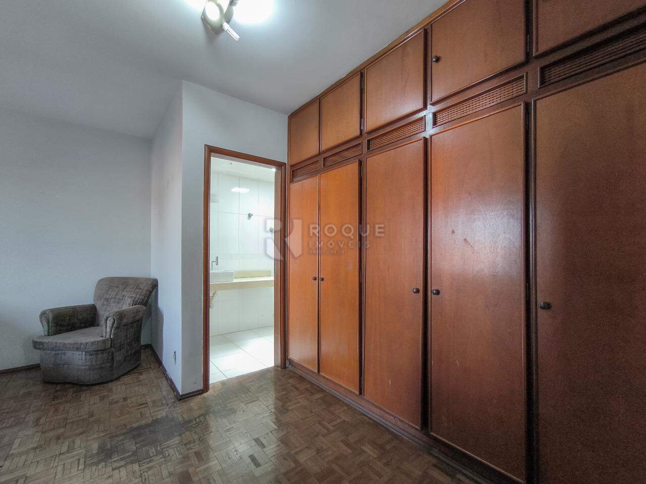 Apartamento à venda no bairro Centro: SUÍTE