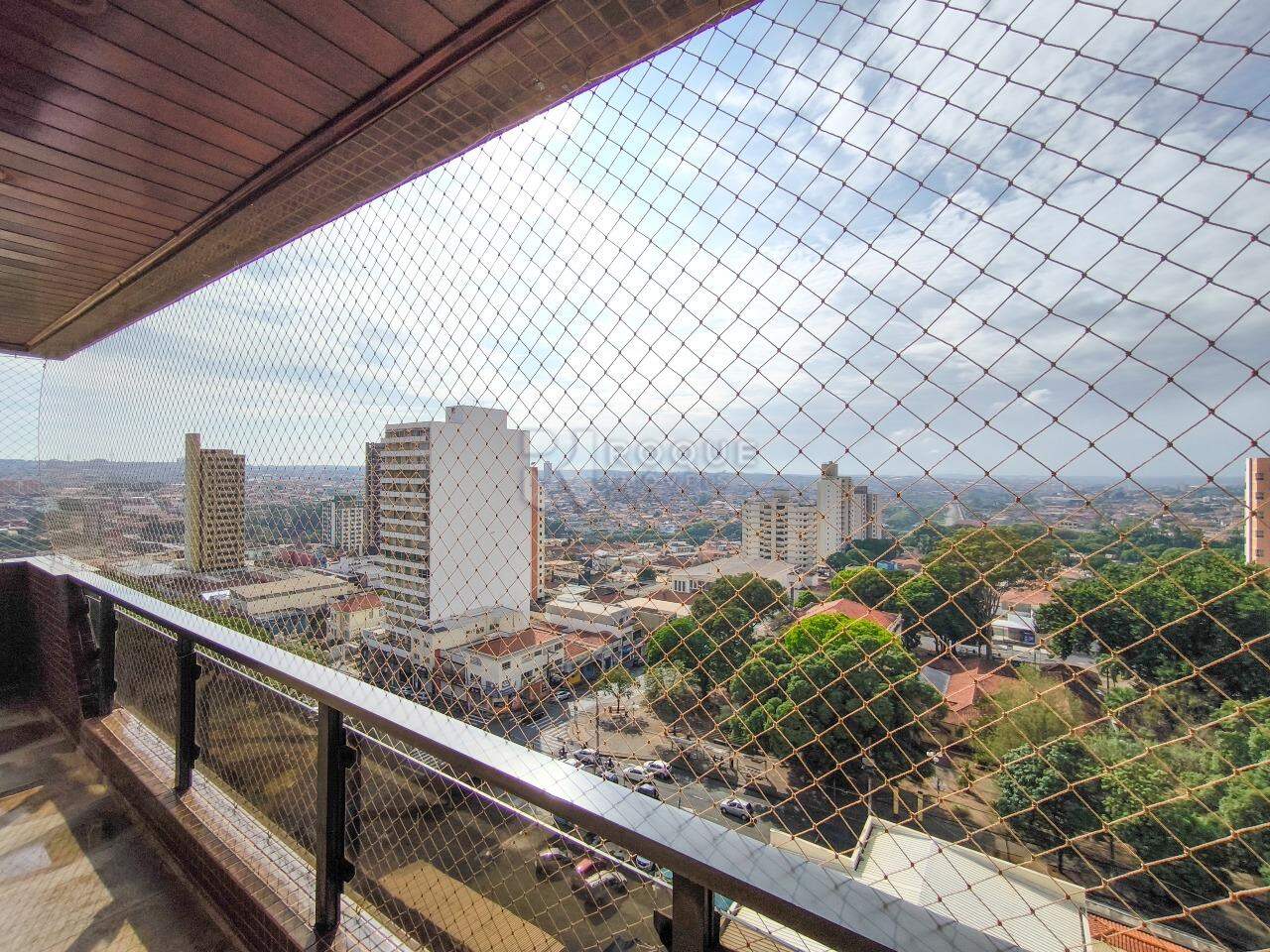 Apartamento à venda no bairro Centro: VISTA PARCIAL