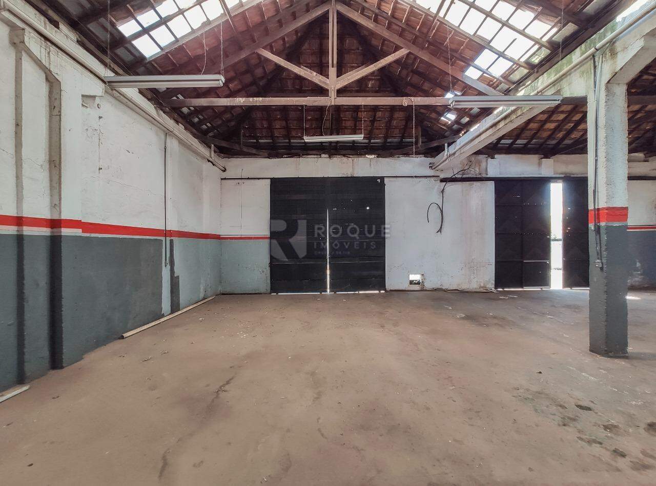 Barracão/Galpão para aluguel no bairro Vila São João: Galpão