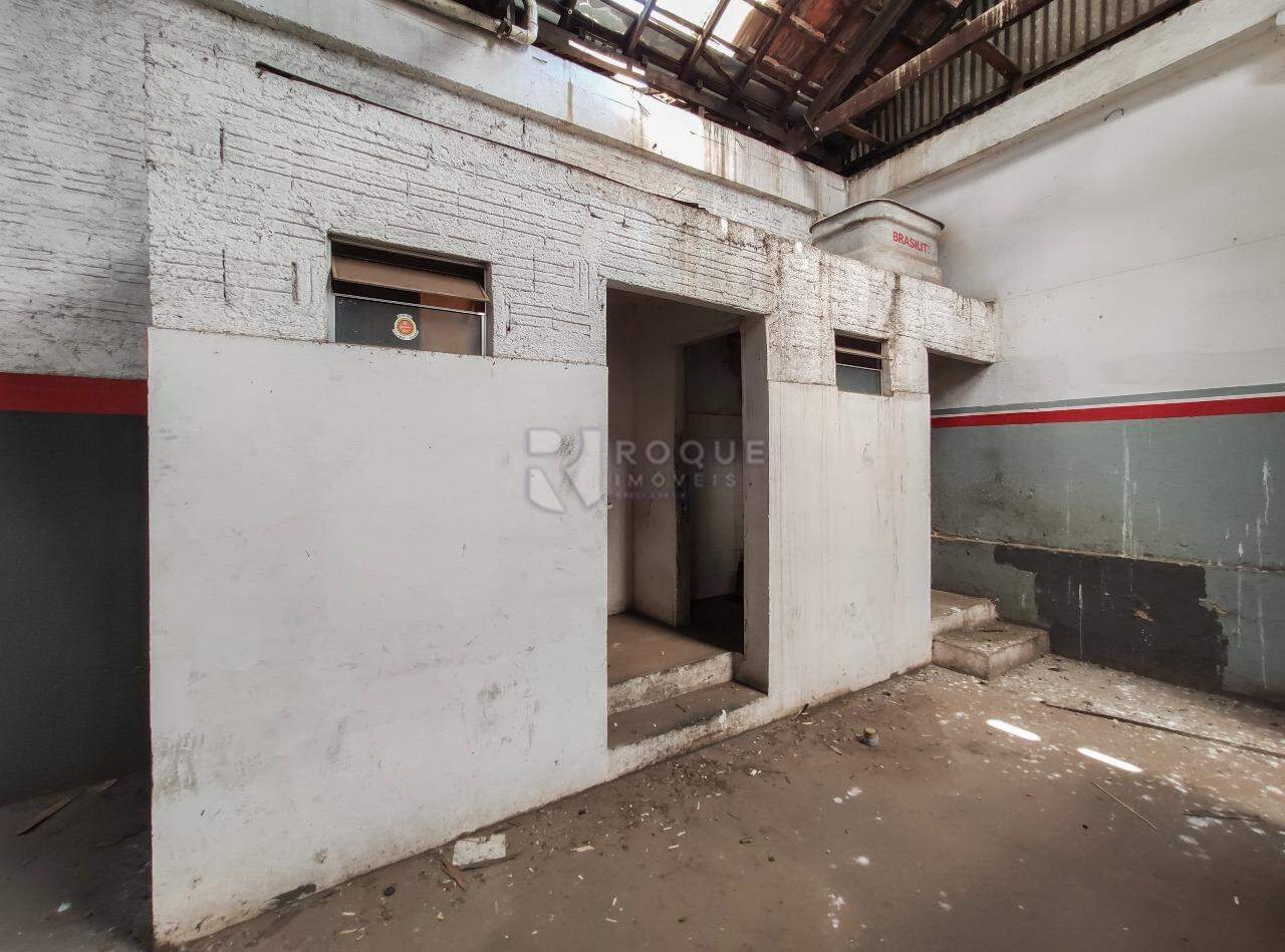 Barracão/Galpão para aluguel no bairro Vila São João: Galpão