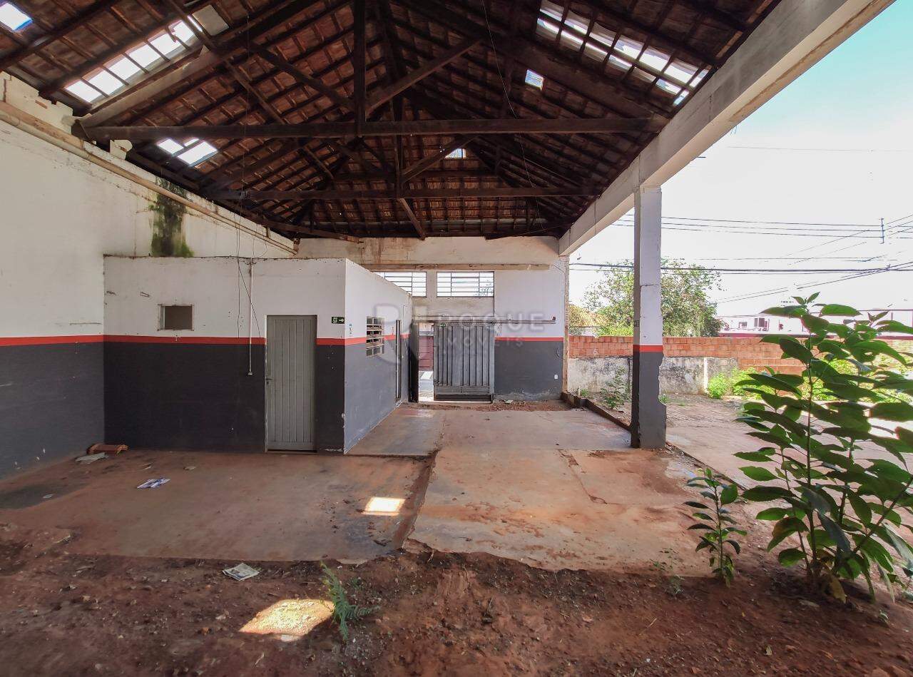 Barracão/Galpão para aluguel no bairro Vila São João: Galpão 2