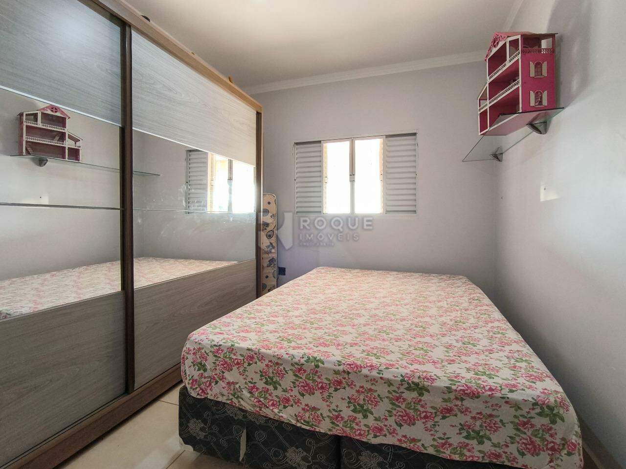 Chácara à venda no bairro Bairro dos Pires de Baixo: DORMITÓRIO