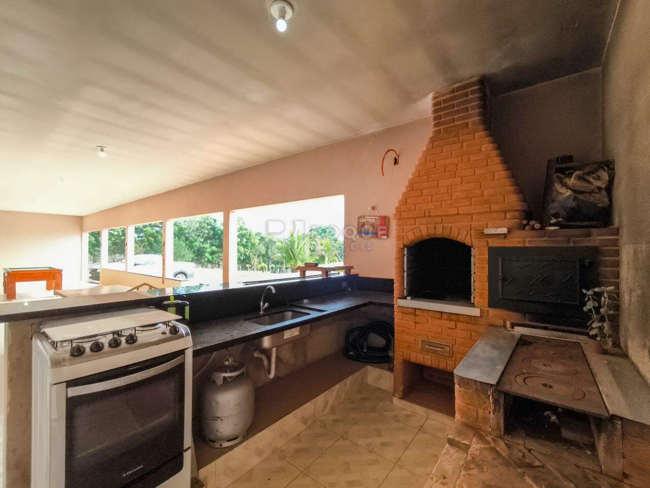 Chácara à venda no bairro Bairro dos Pires de Baixo: ÁREA GOURMET