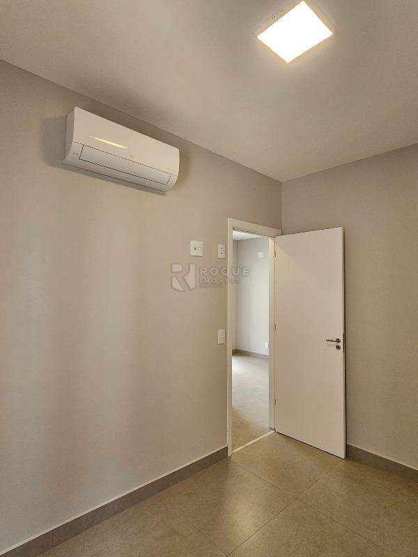 Apartamento para aluguel no bairro Jardim Santa Adélia: Dormitório 2
