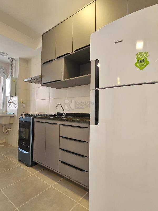 Apartamento para aluguel no bairro Jardim Santa Adélia: Cozinha