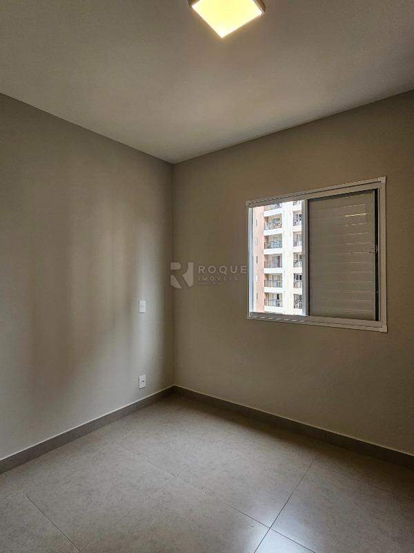 Apartamento para aluguel no bairro Jardim Santa Adélia: Dormitório 1