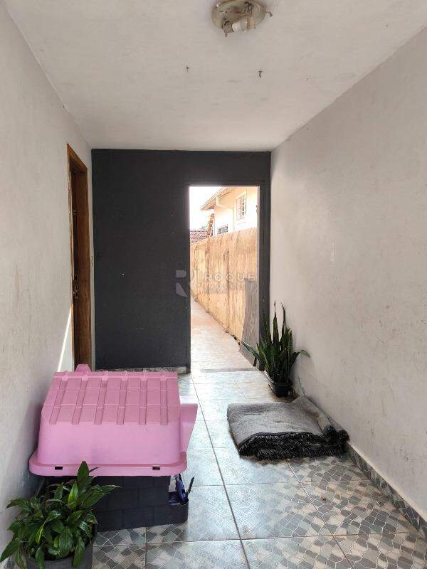 Casa Residencial à venda no bairro Vila Castelar: GARAGEM