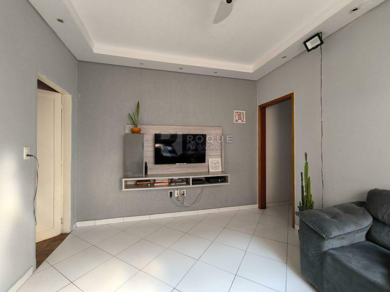 Casa Residencial à venda no bairro Vila Castelar: SALA DE ESTAR