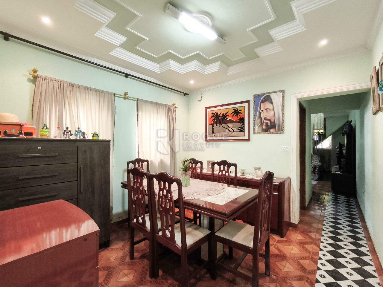 Casa Residencial à venda no bairro Parque Hippolyto: SALA DE JANTAR